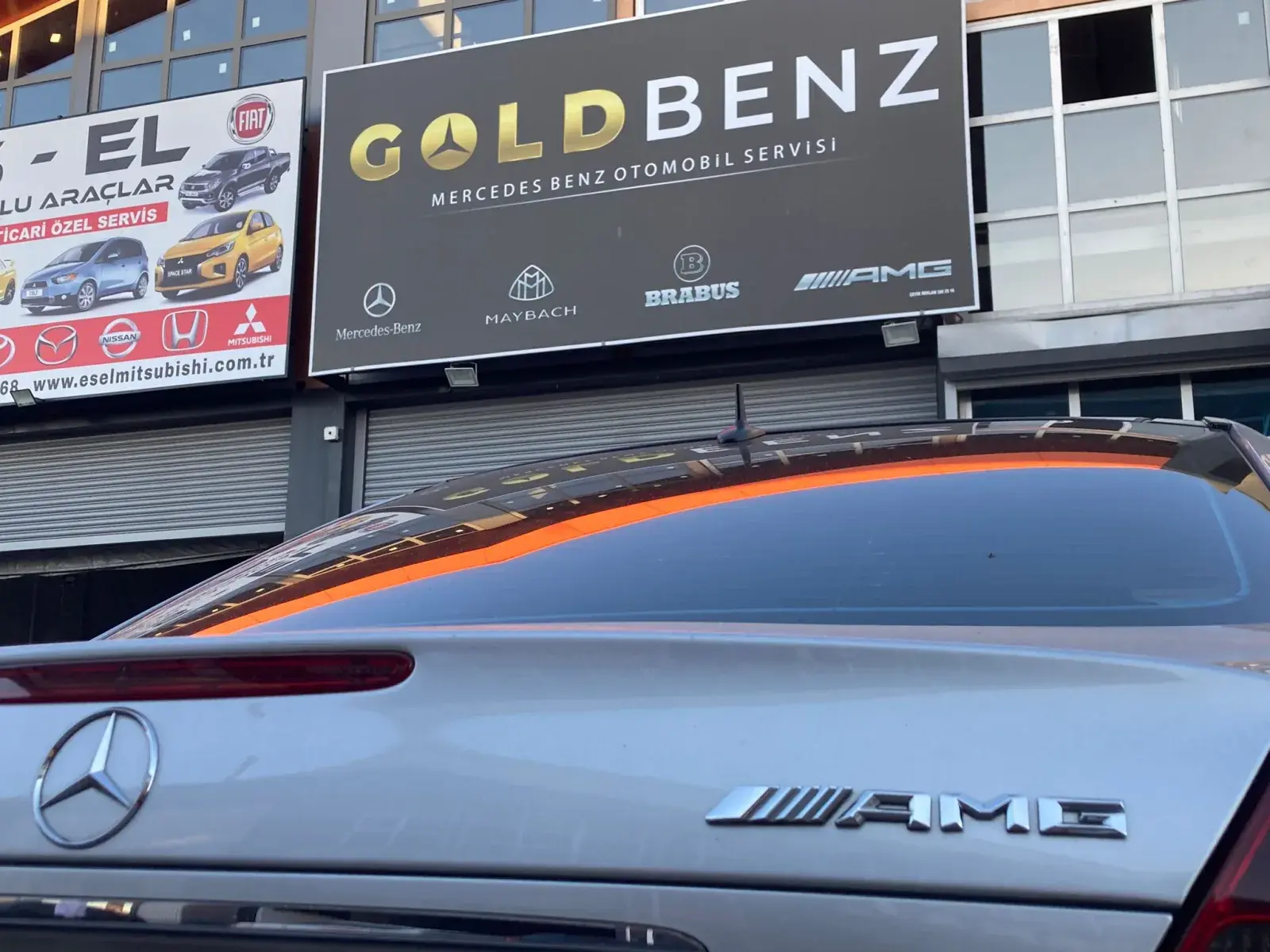 GoldBenz Ankara servis dış cephesi ve Mercedes aracı
